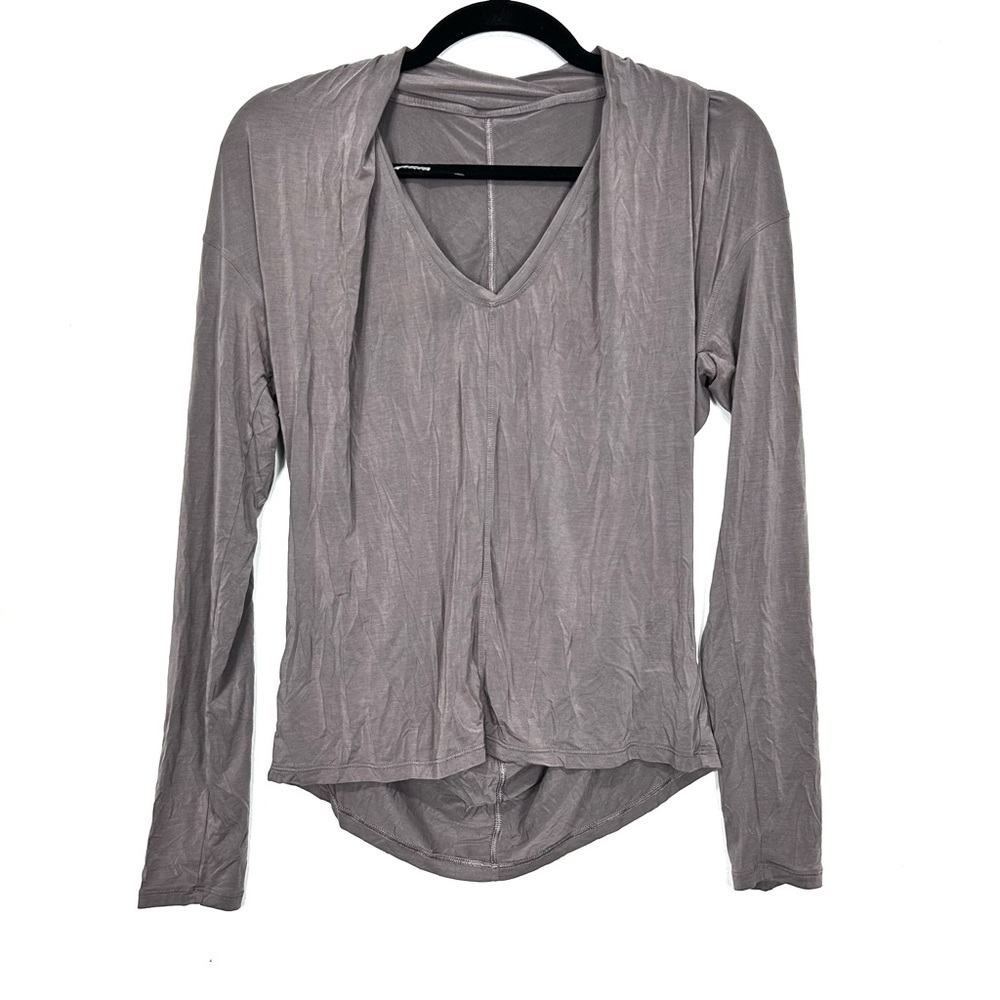 LULULEMON purple longsleeve top S25